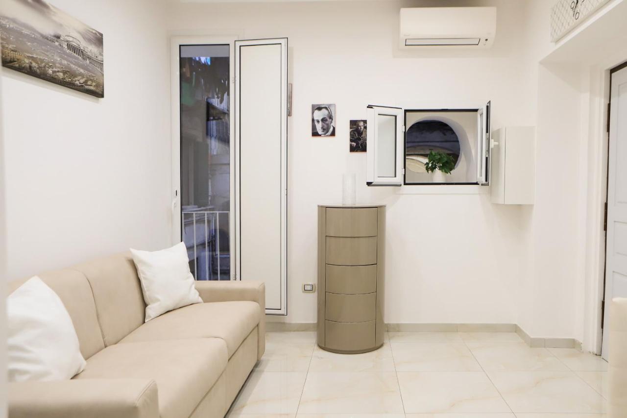 Cozy Apartment In Piazza Cavour By Wonderful Italy Neapel Exterior foto